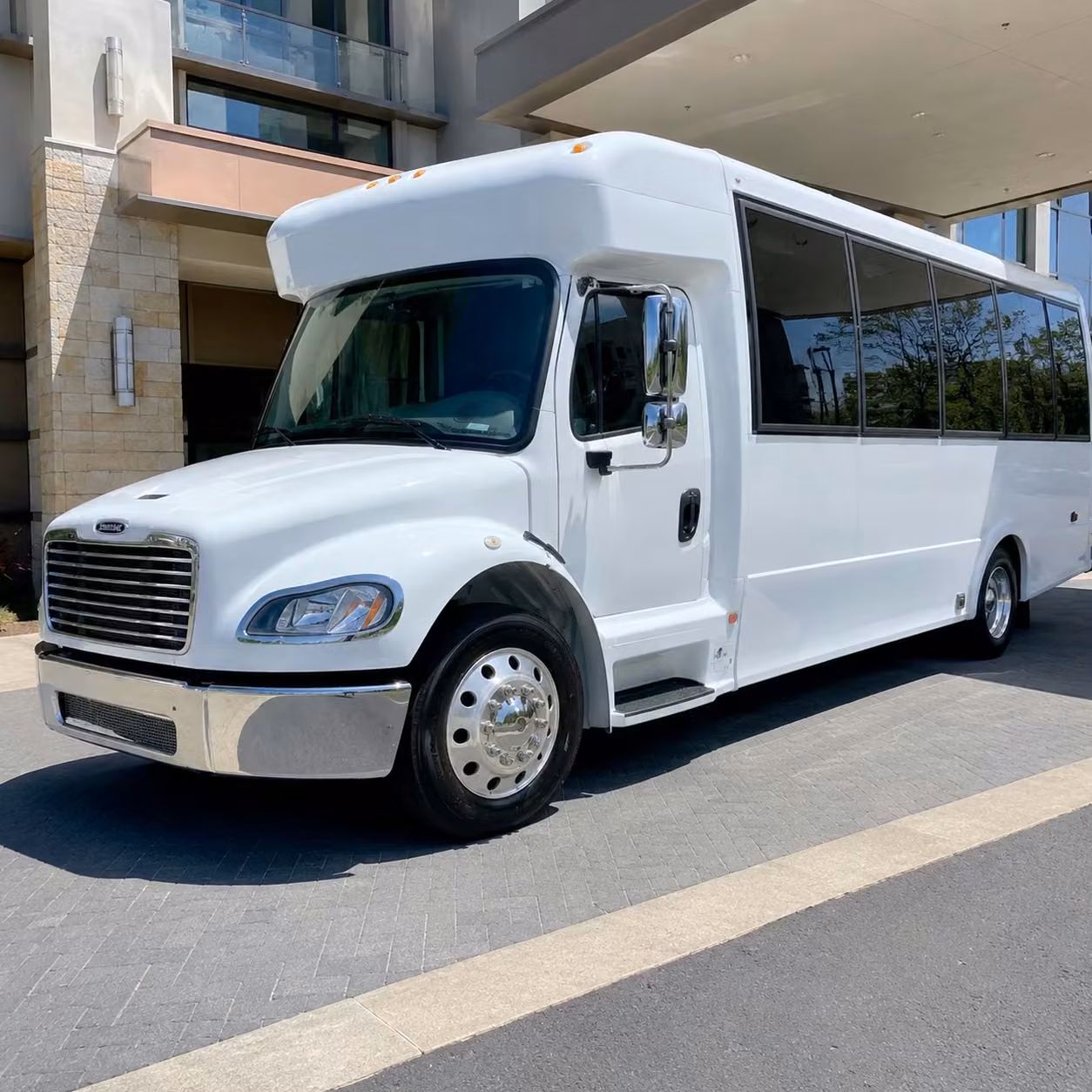 birmingham 18 passenger minibus rental