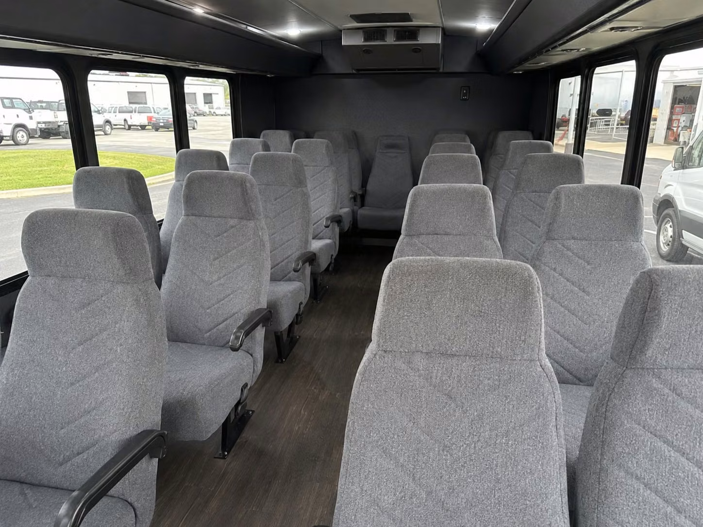 birmingham 20 passenger minibus rental